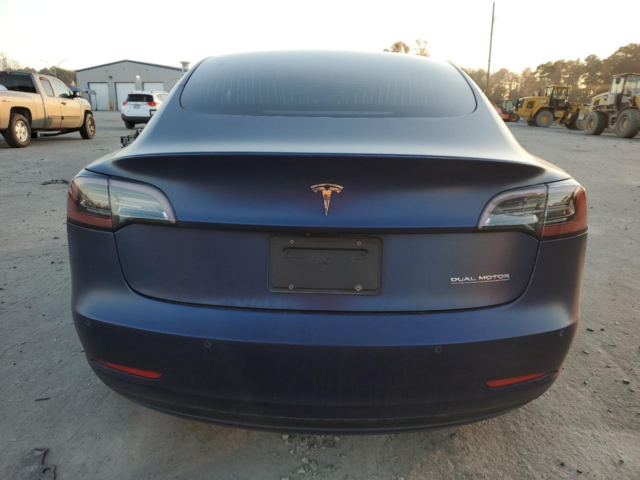 2019 TESLA MODEL 3 - Фото 6