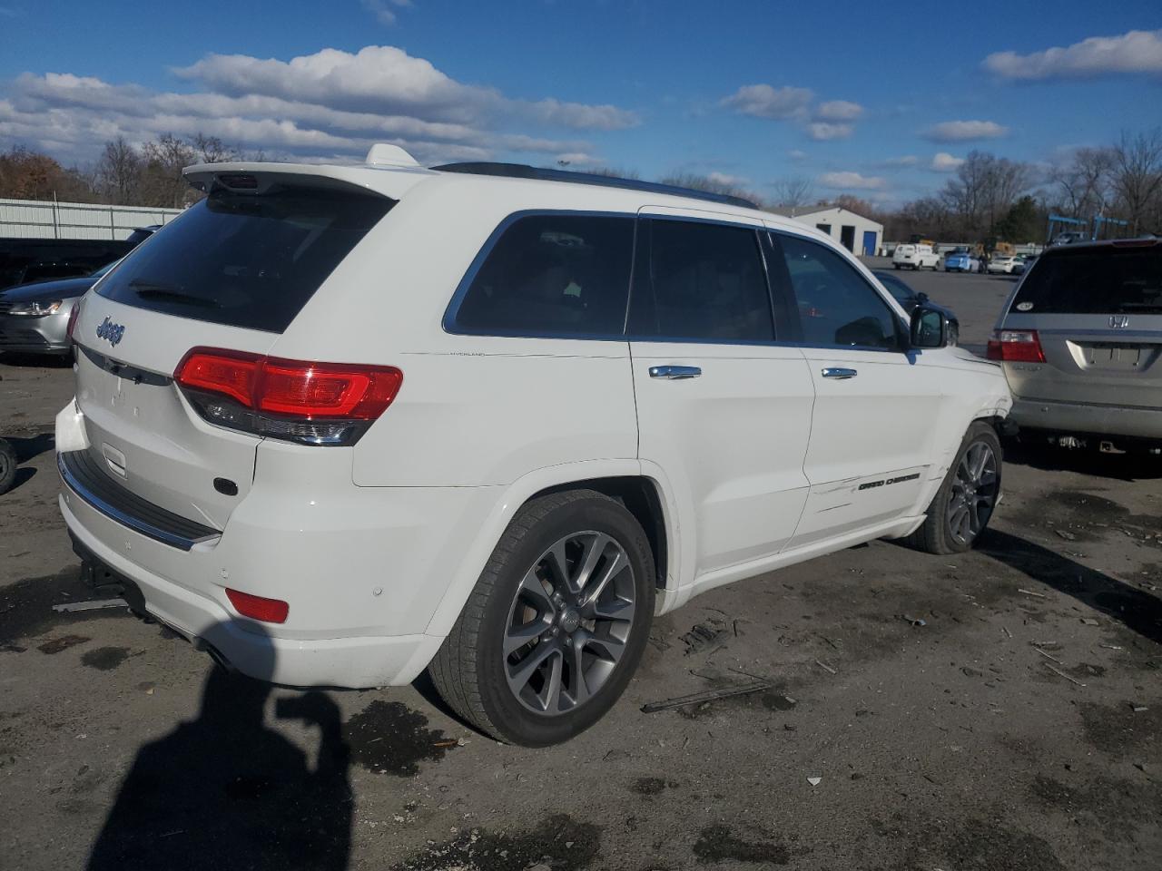 2018 JEEP GRAND CHER - Image 3