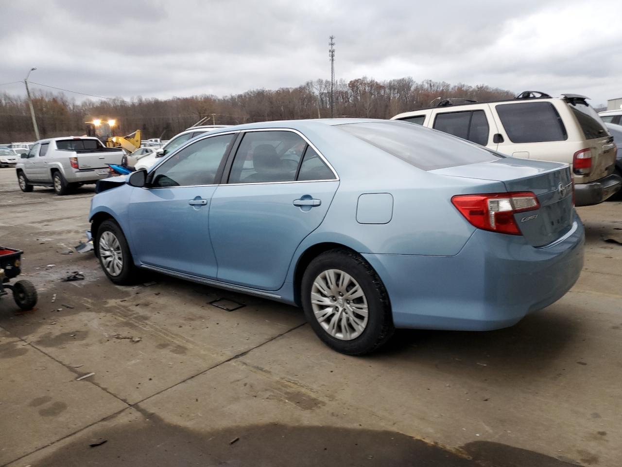 2012 TOYOTA CAMRY BASE - Фото 2