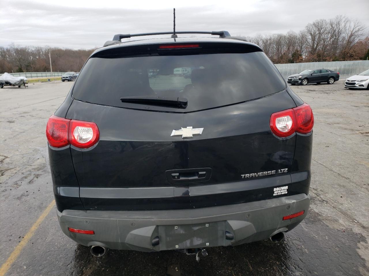 2012 CHEVROLET TRAVERSE L - Image 6