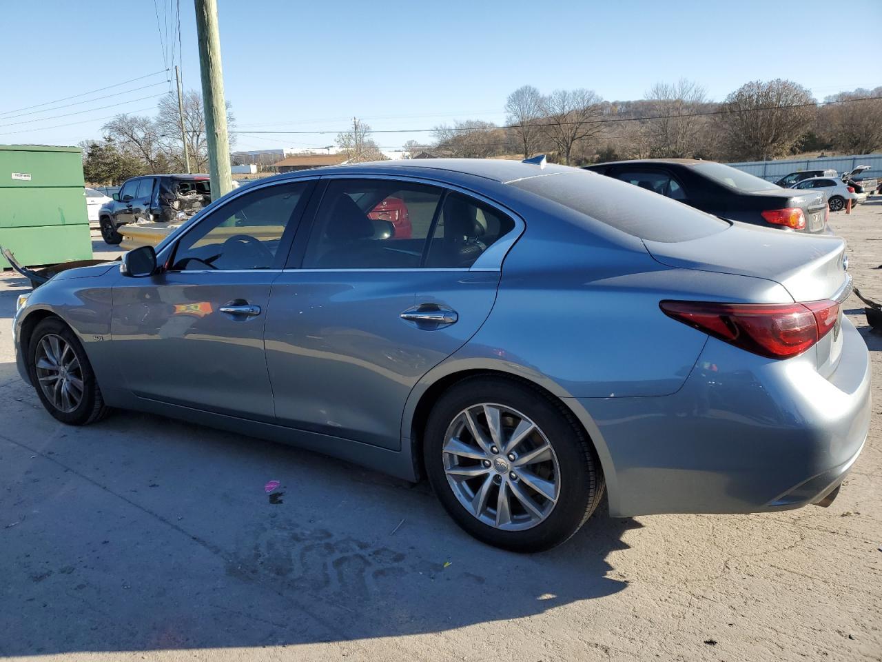 2019 INFINITI Q50 LUXE - Image 2