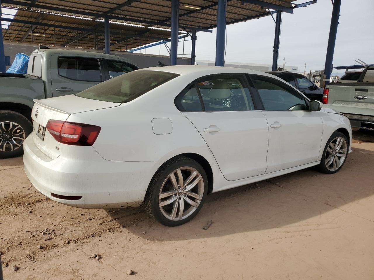 2016 VOLKSWAGEN JETTA SEL - Image 3