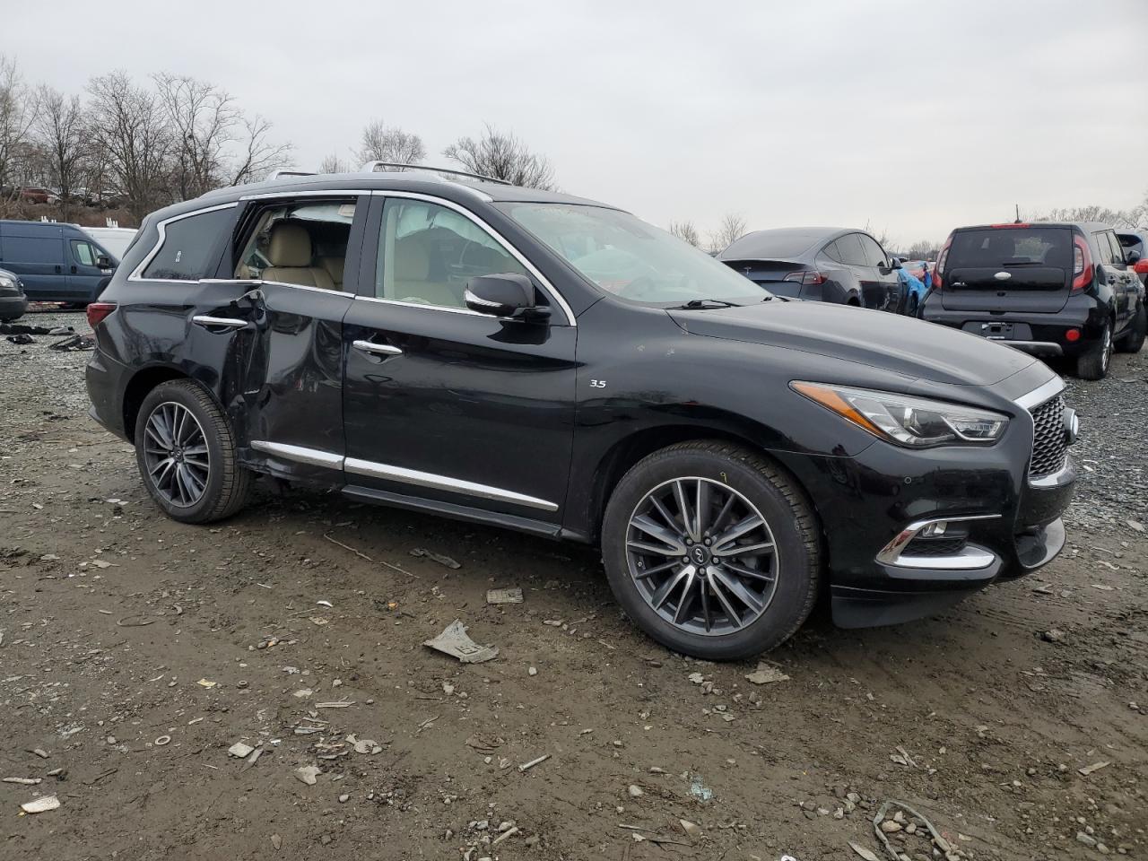 2019 INFINITI QX60 LUXE - Фото 4