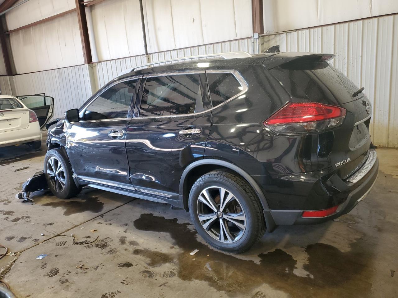 2017 NISSAN ROGUE S - Image 2