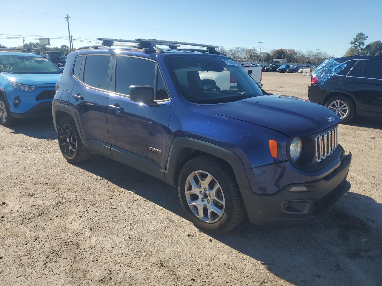 2018 JEEP RENEGADE L - Image 4