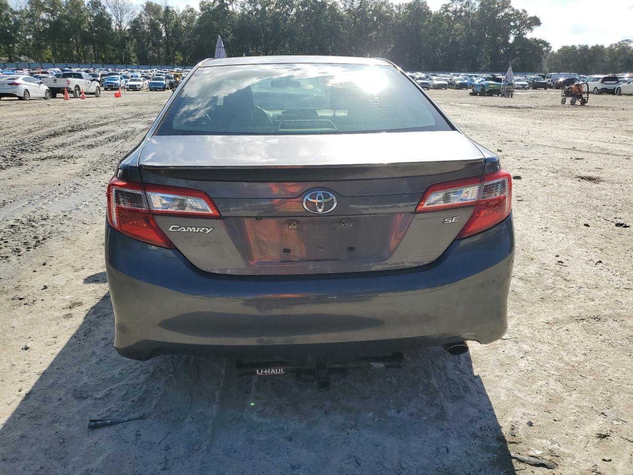 2014 TOYOTA CAMRY L - Image 6