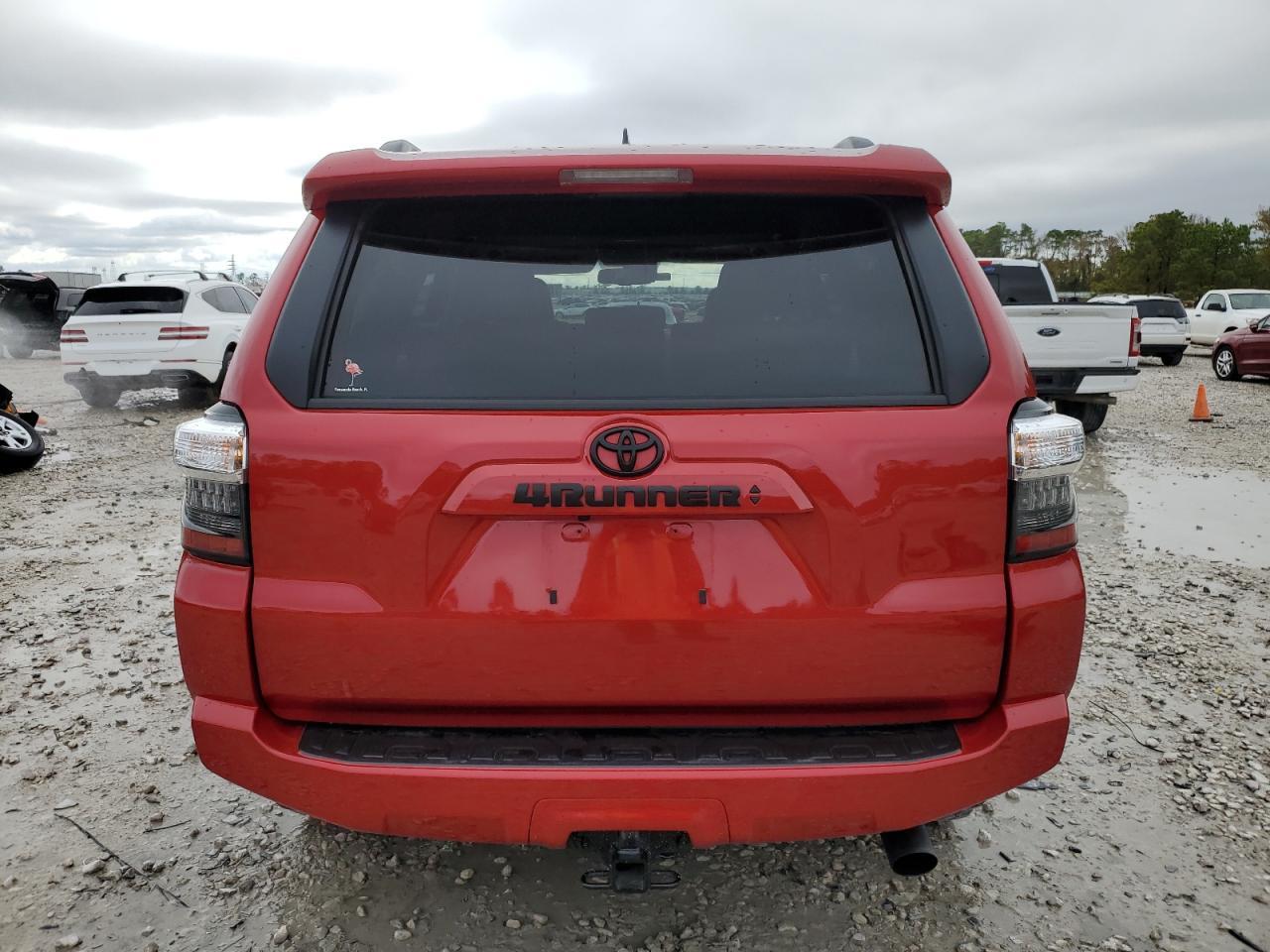 2024 TOYOTA 4RUNNER SR - Image 6