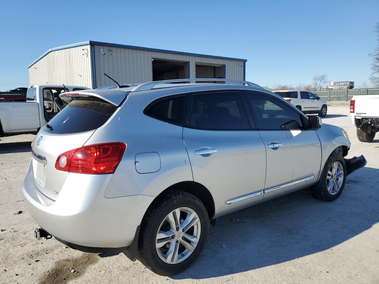 2013 NISSAN ROGUE S - Фото 3