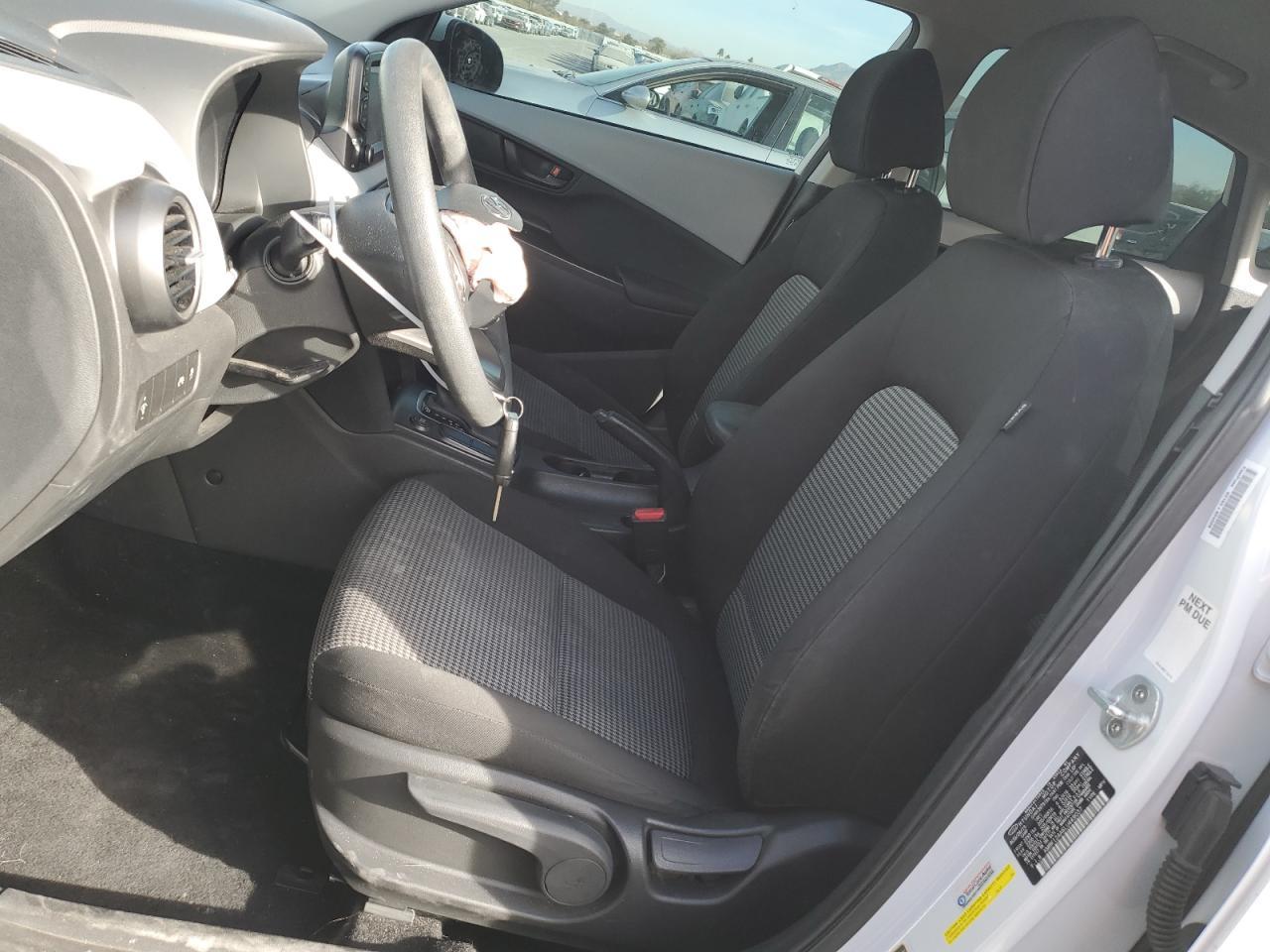2020 HYUNDAI KONA SE - Фото 7
