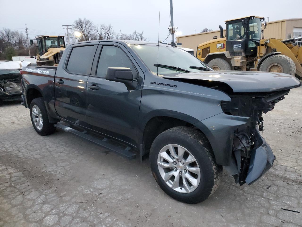 2021 CHEVROLET SILVERADO - Фото 4