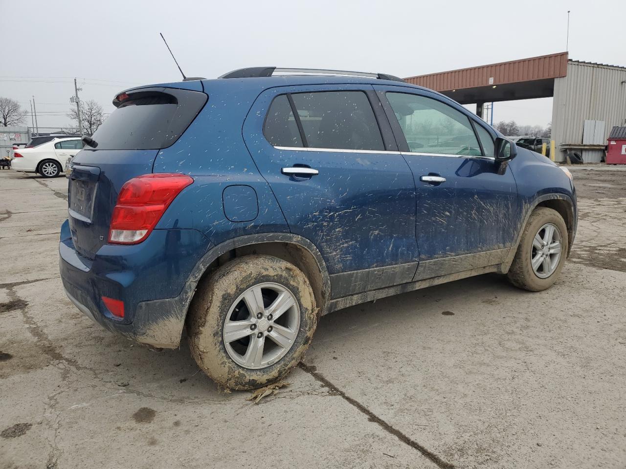 2019 CHEVROLET TRAX 1LT - Фото 3