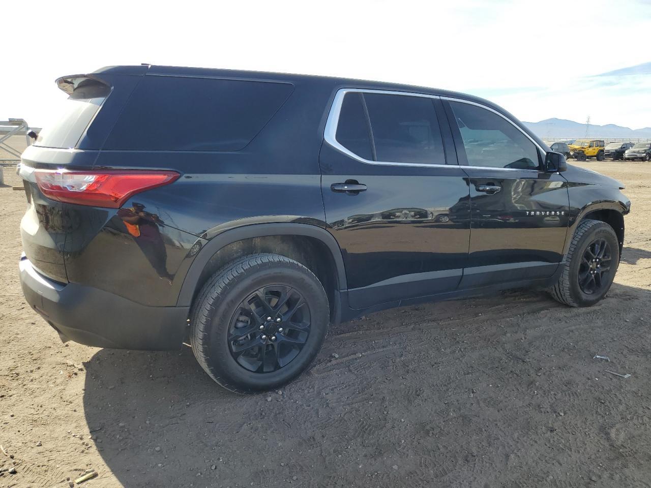 2021 CHEVROLET TRAVERSE L - Image 3