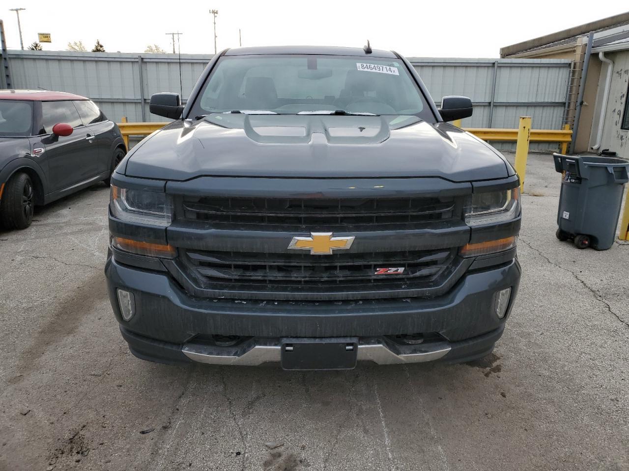 2017 CHEVROLET SILVERADO - Image 5