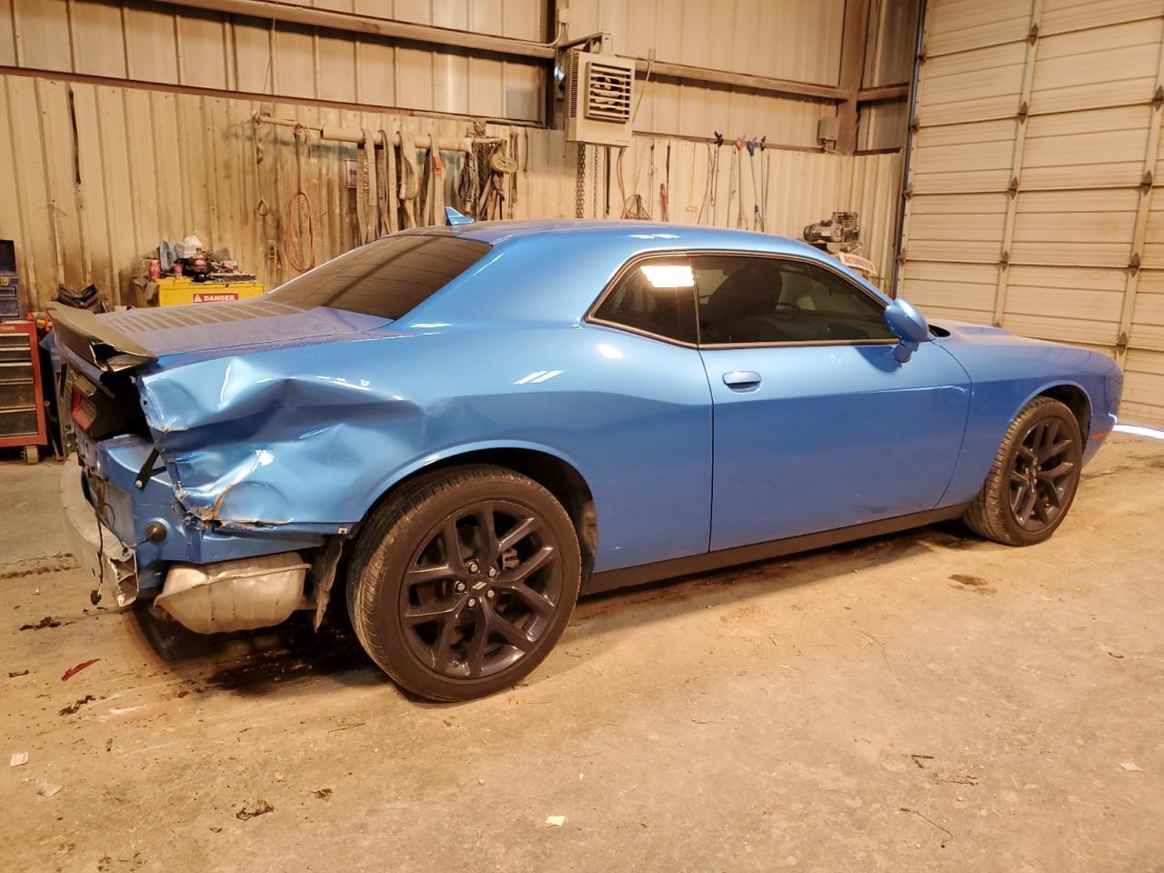 2023 DODGE CHALLENGER - Фото 3