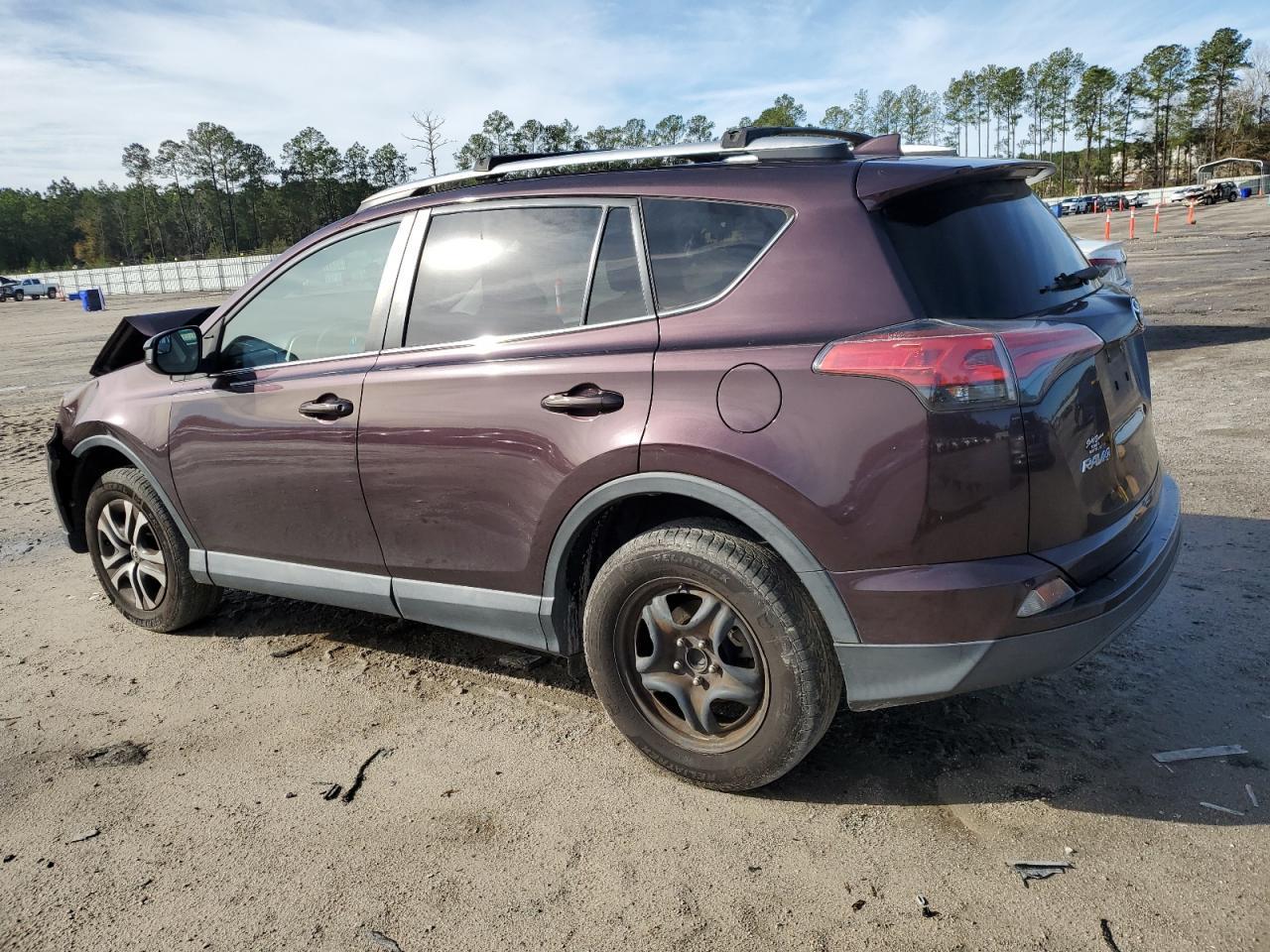 2016 TOYOTA RAV4 LE - Image 2
