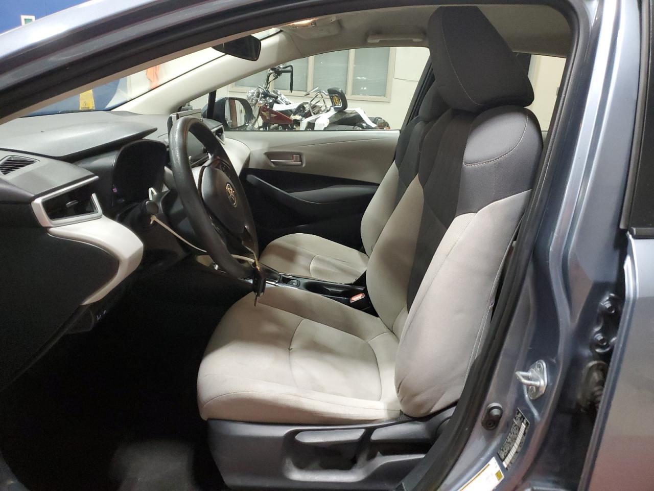 2020 TOYOTA COROLLA LE - Image 7