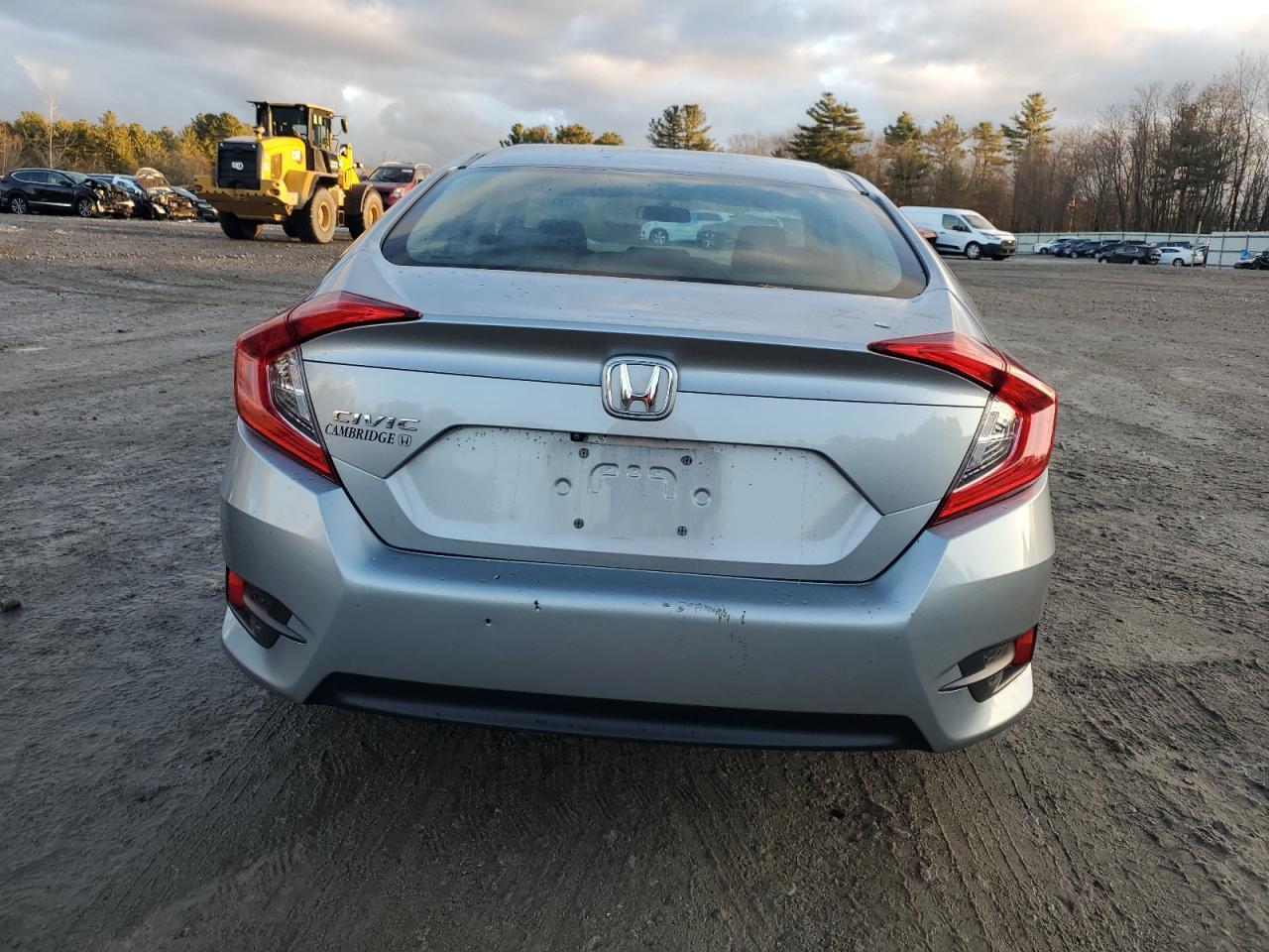 2017 HONDA CIVIC LX - Фото 6