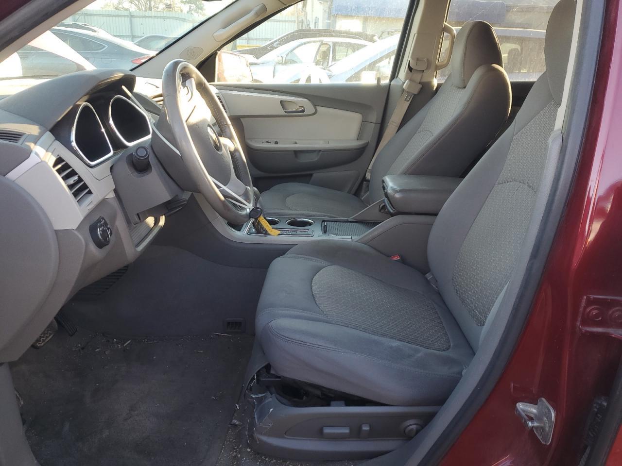 2011 CHEVROLET TRAVERSE L - Image 7