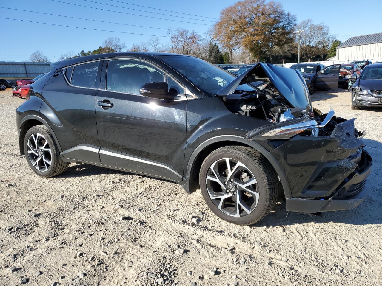 2019 TOYOTA C-HR XLE - Фото 4