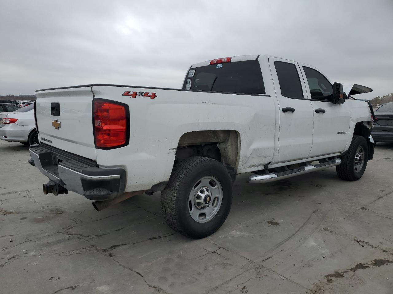 2019 CHEVROLET SILVERADO - Image 3