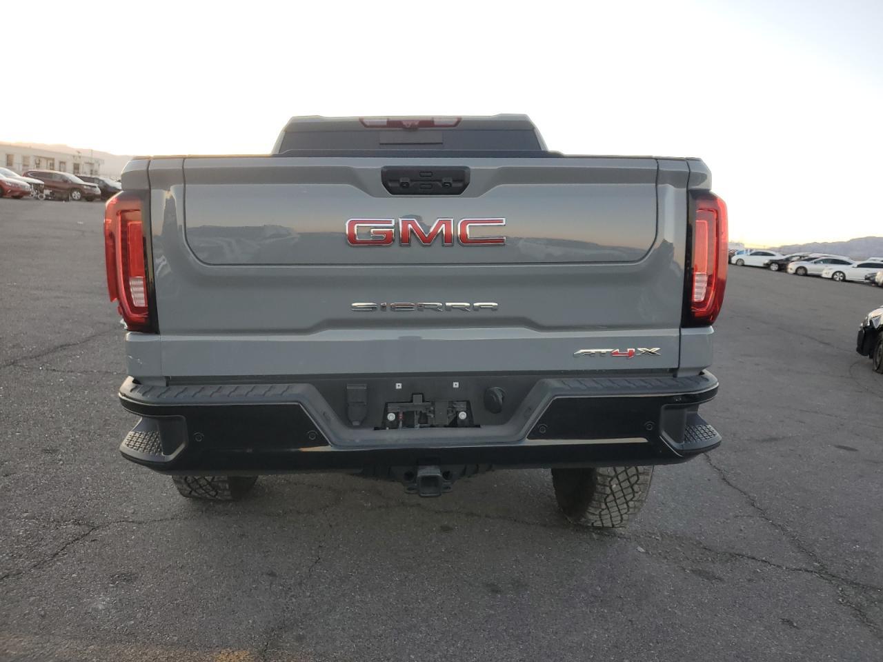 2024 GMC SIERRA K15 - Image 6