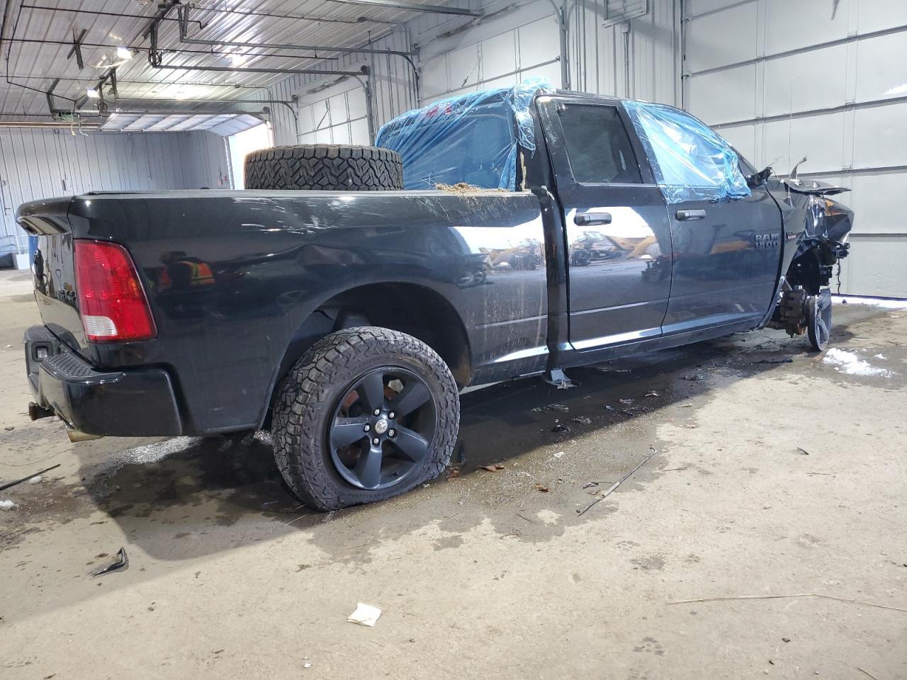2018 RAM 1500 ST - Image 3