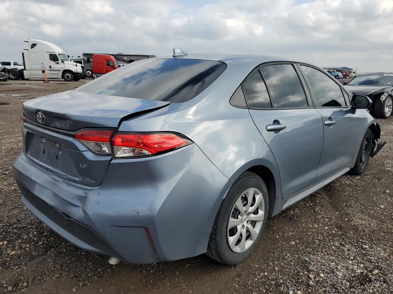 2020 TOYOTA COROLLA LE - Фото 3