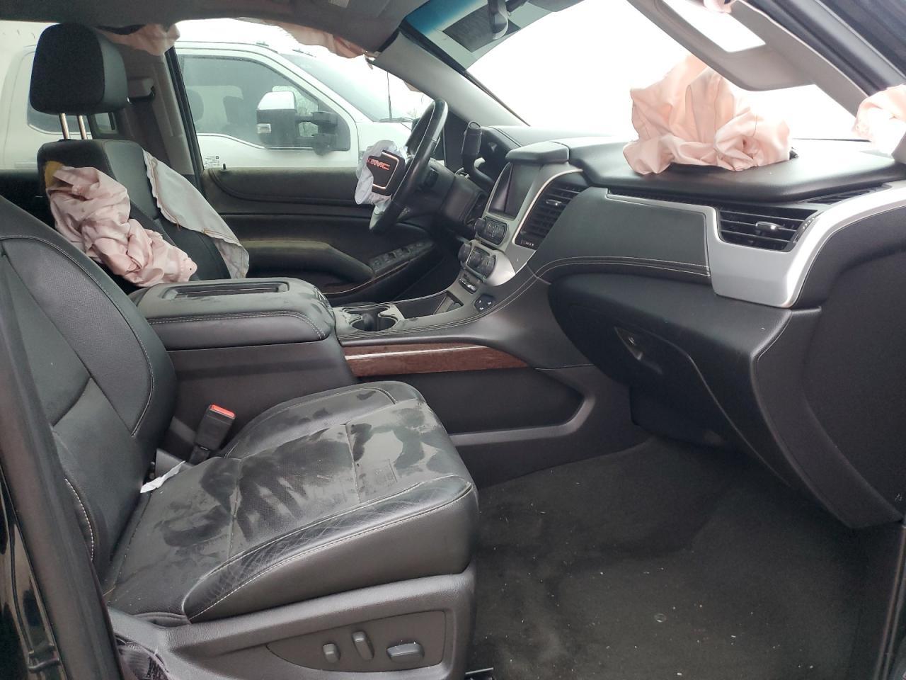 2016 GMC YUKON SLT - Фото 5