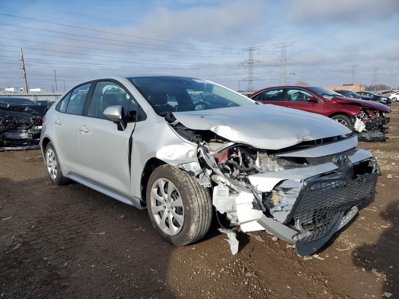 2022 TOYOTA COROLLA LE - Фото 4