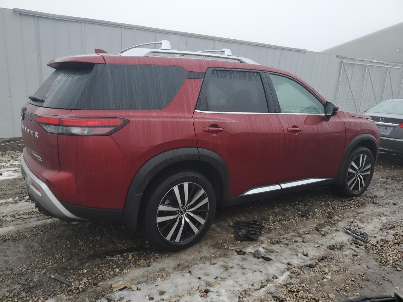 2024 NISSAN PATHFINDER - Фото 3