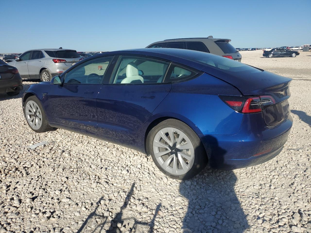 2022 TESLA MODEL 3 - Image 2