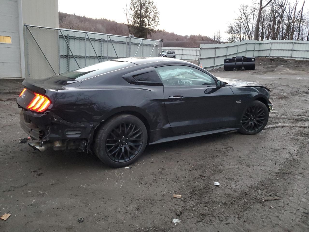 2018 FORD MUSTANG GT - Фото 3