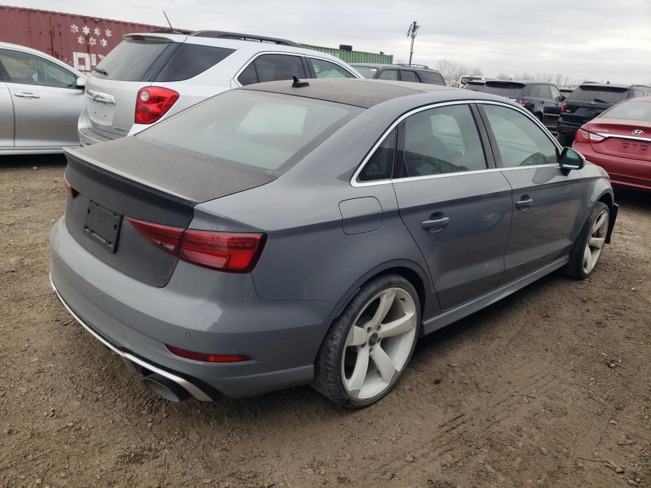 2019 AUDI RS3 - Фото 3