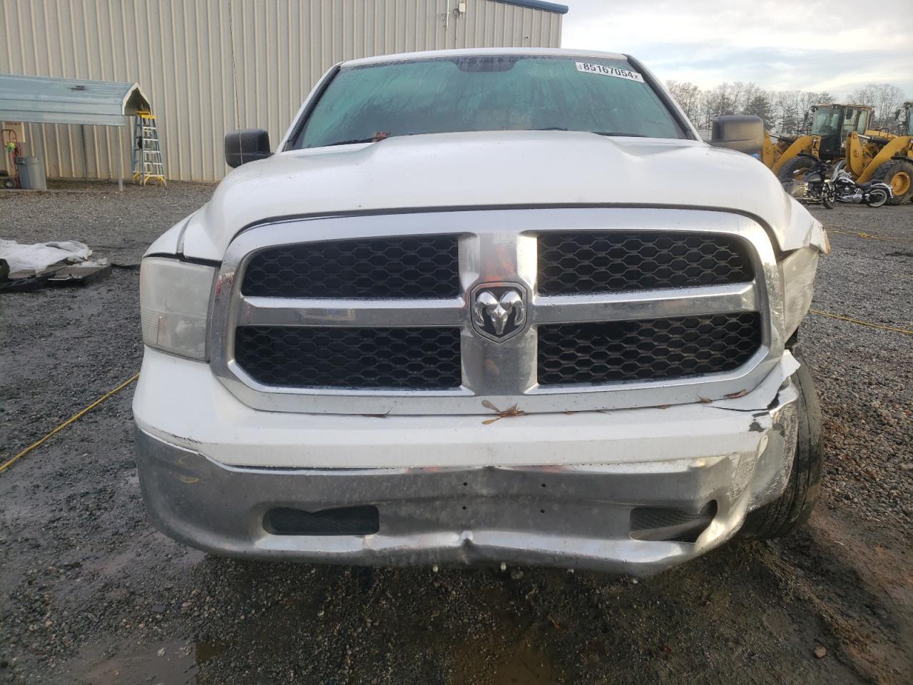 2017 RAM 1500 SLT - Фото 5