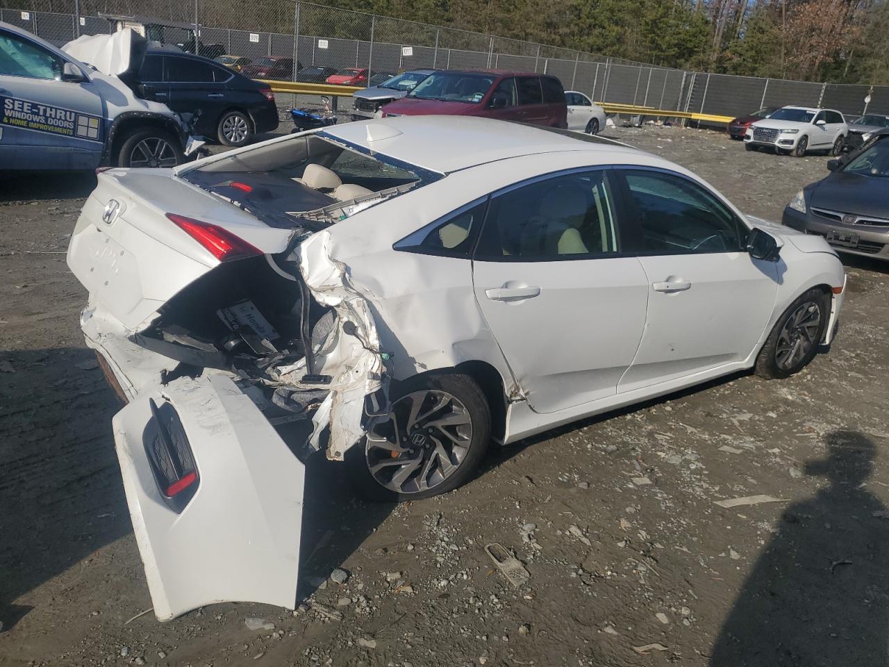 2018 HONDA CIVIC EX - Фото 3
