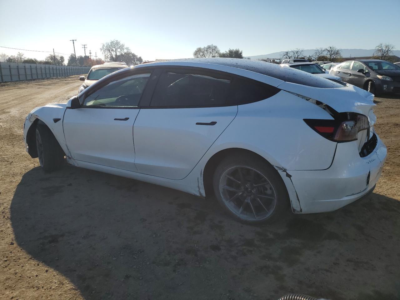 2023 TESLA MODEL 3 - Image 2