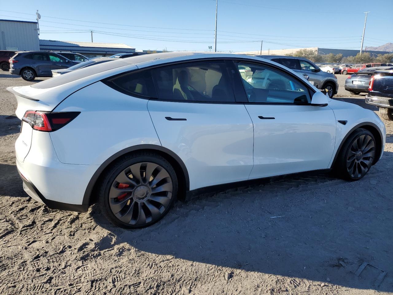 2023 TESLA MODEL Y - Фото 3