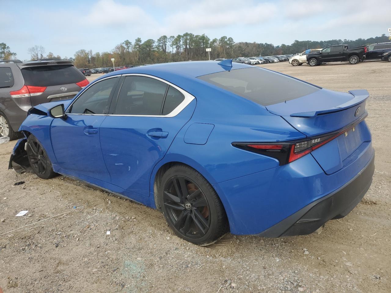 2021 LEXUS IS 300 - Image 2