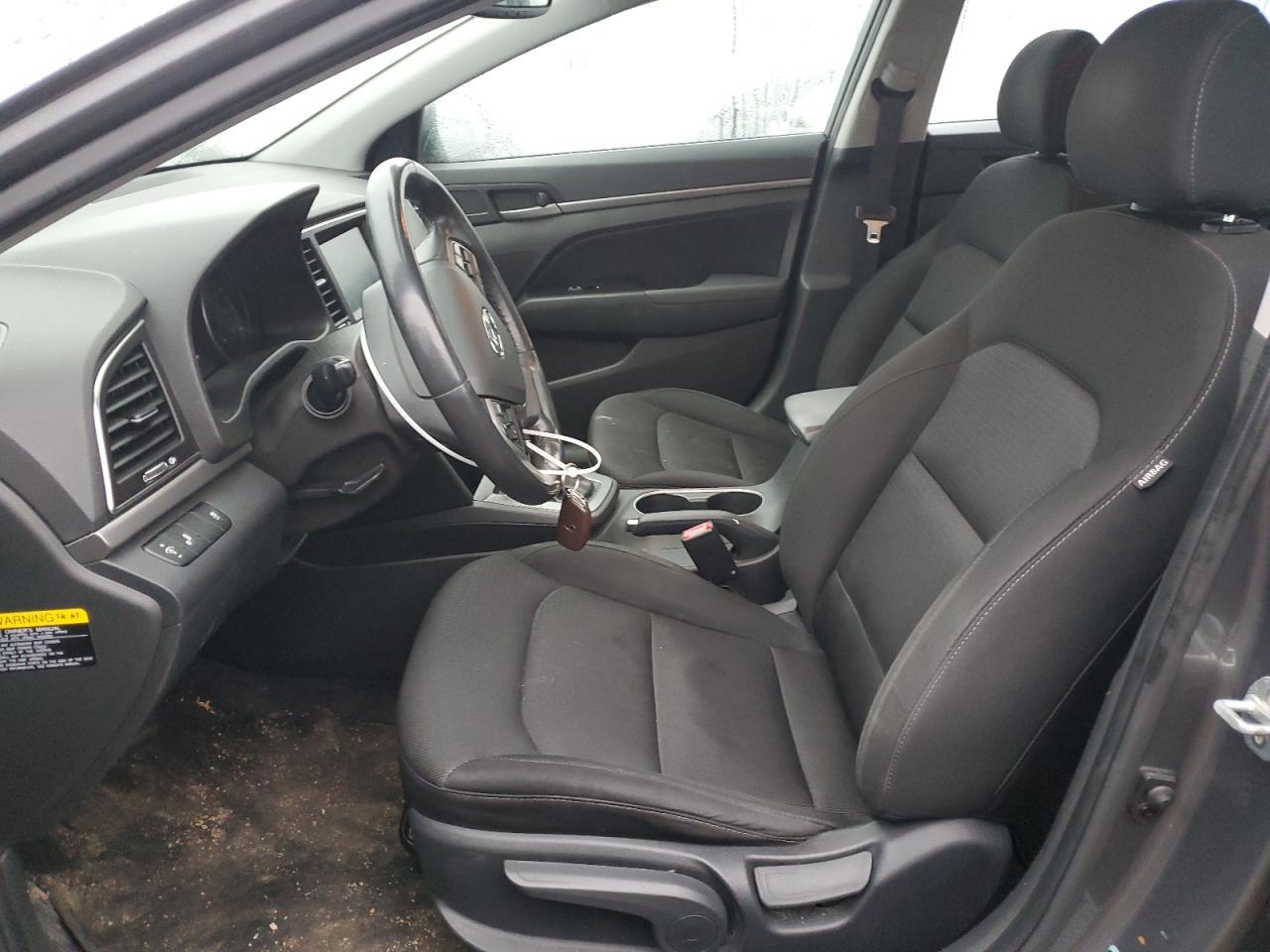 2018 HYUNDAI ELANTRA SE - Фото 7