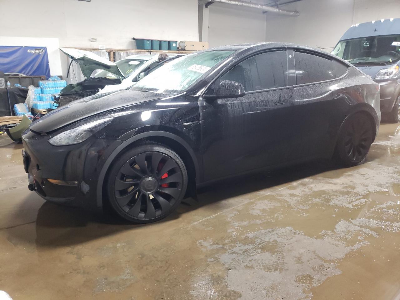 2023 TESLA MODEL Y