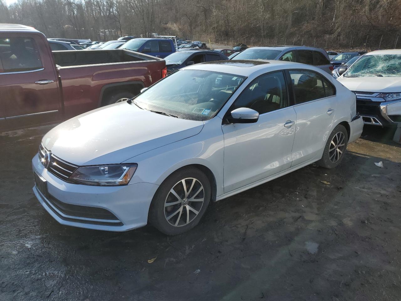 2017 VOLKSWAGEN JETTA SE