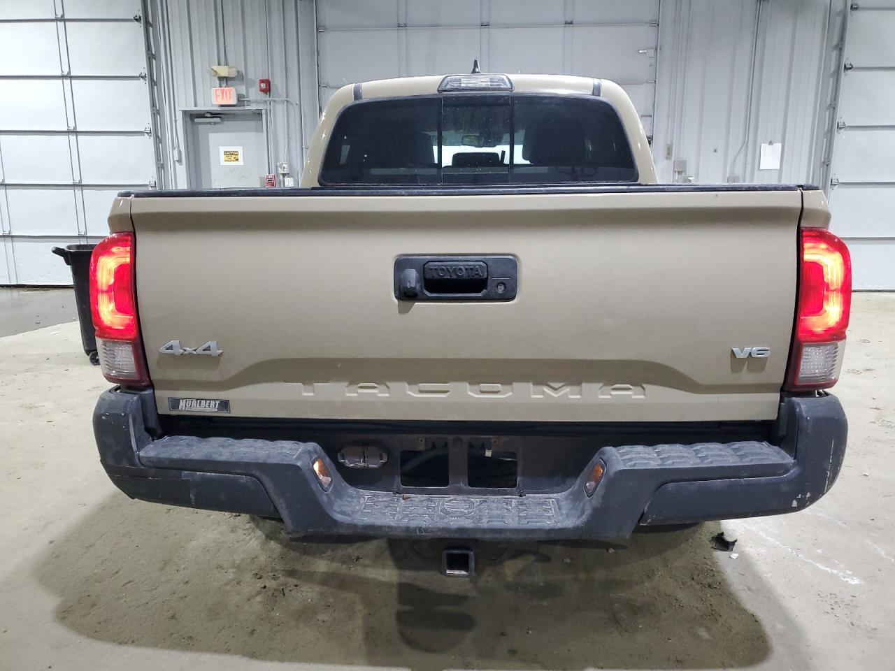 2018 TOYOTA TACOMA DOU - Фото 6
