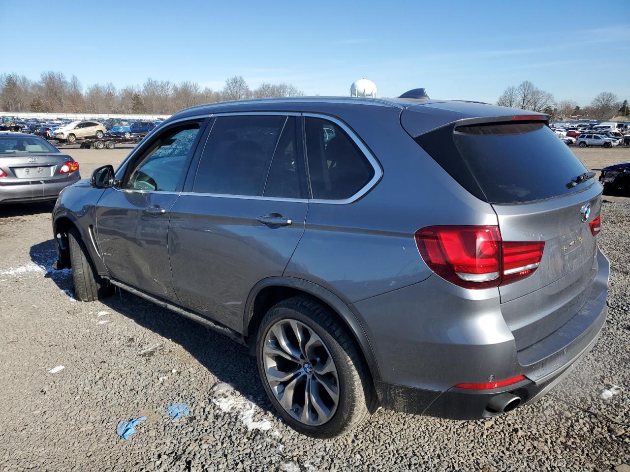 2016 BMW X5 XDRIVE3 - Фото 2