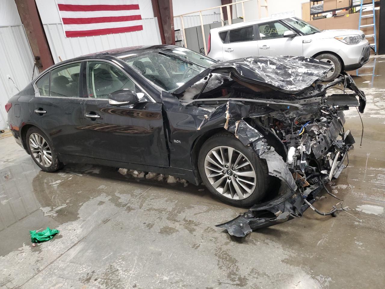 2018 INFINITI Q50 LUXE - Image 4