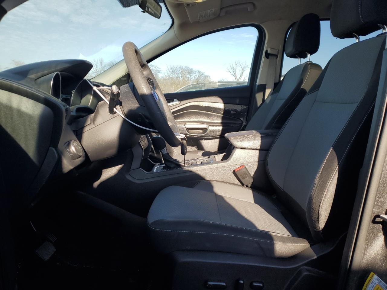 2017 FORD ESCAPE SE - Image 7