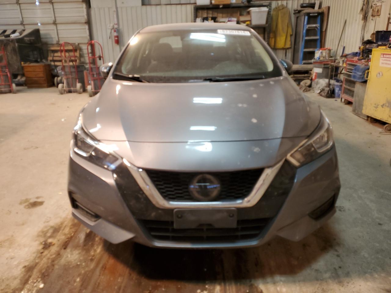 2021 NISSAN VERSA SV - Фото 5