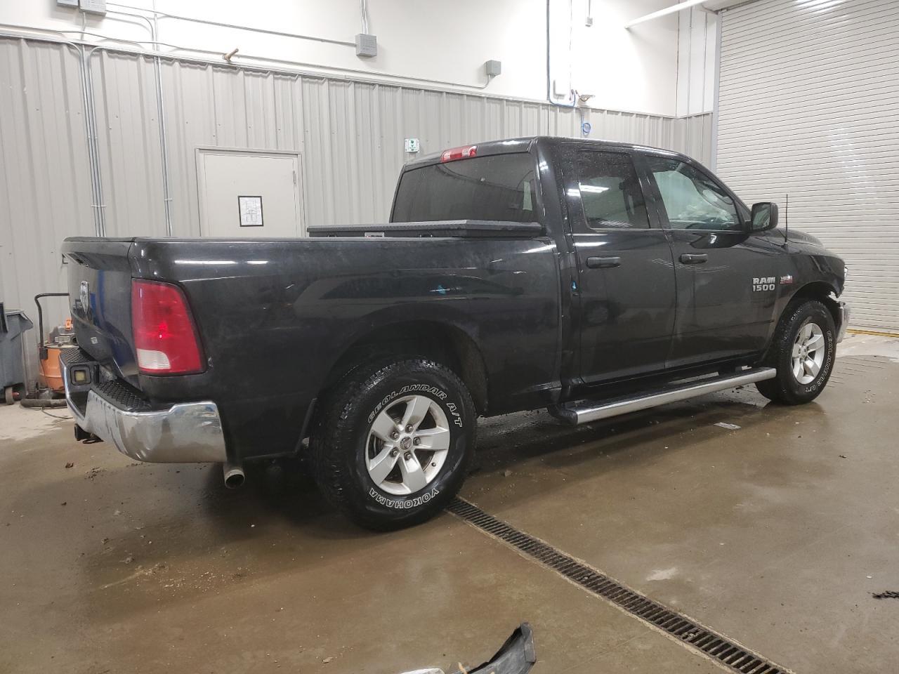2015 RAM 1500 ST - Image 3