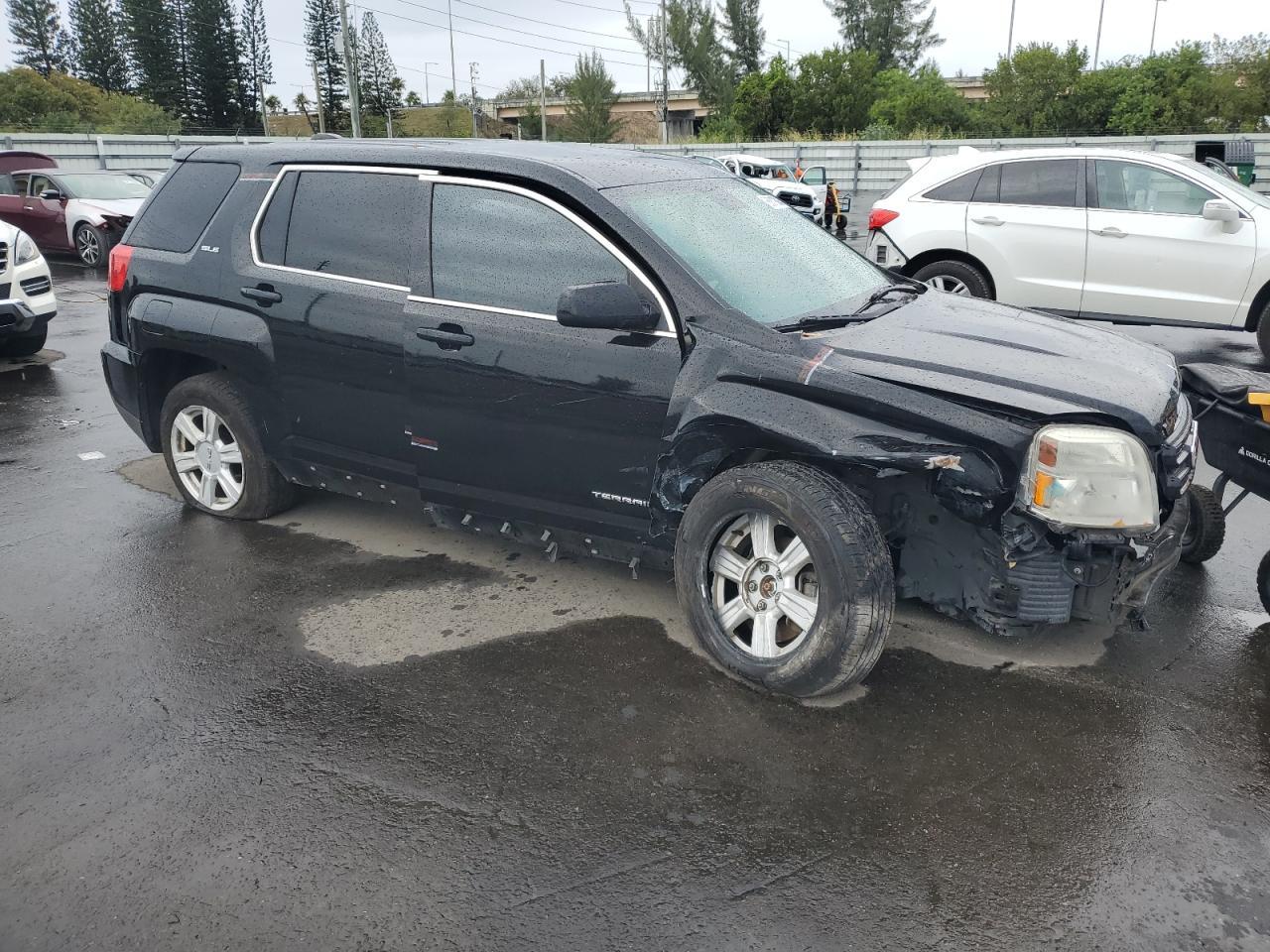 2016 GMC TERRAIN SL - Image 4