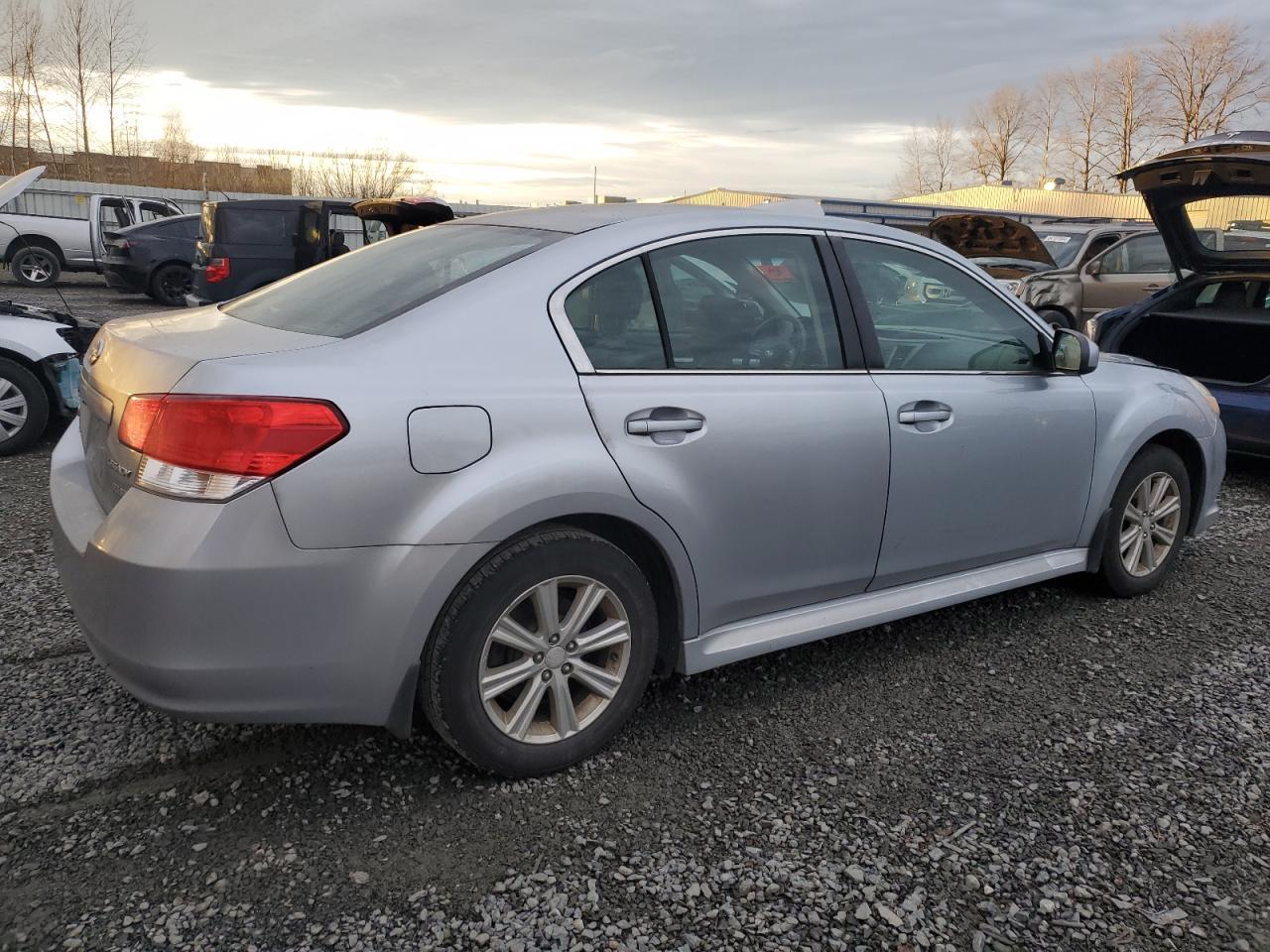 2012 SUBARU LEGACY 2.5 - Фото 3