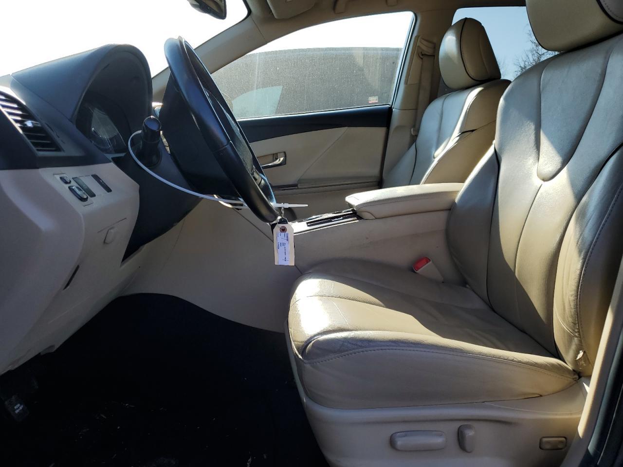 2012 TOYOTA VENZA LE - Image 7